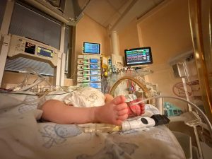 Premieră Medicală la „Marie Curie”: Cel mai mic pacient din România salvat printr-o procedură de ablație cardiacă