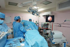 Ai trecut de 45 de ani? De ce colonoscopia preventivă te poate scuti de cel mai tăcut tip de cancer?