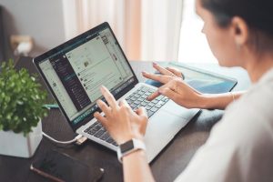 Programările la medic se vor face printr-o platformă online națională. Toate spitalele vor fi obligate să se înscrie