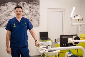 Uzina de Zâmbete din Iași în campania Băncii Transilvania dedicată medicilor antreprenori